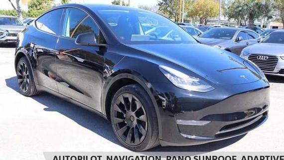 TESLA MODEL Y 2021 5YJYGDEE4MF088181 image